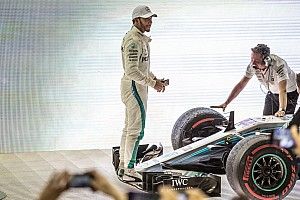 "Nie so emotionale Bindung": Was mit Hamiltons Weltmeisterauto passiert