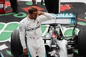 Mexican GP: Hamilton champion, Verstappen takes dominant win