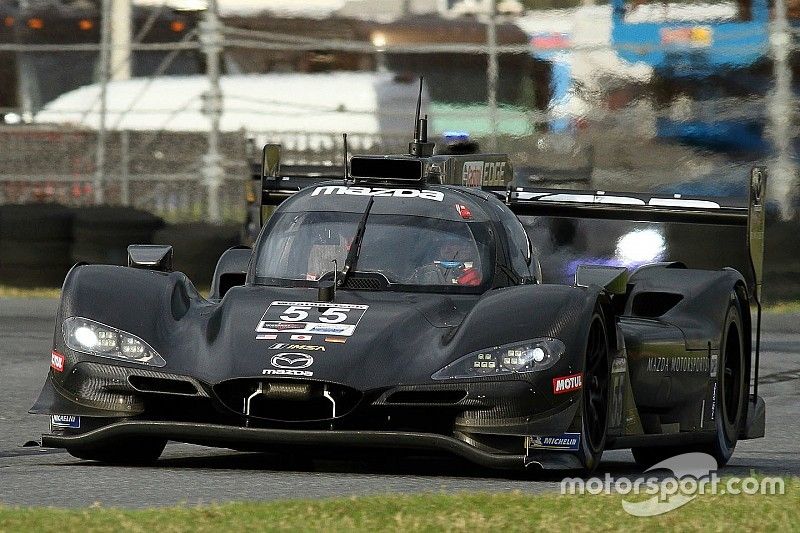 Tincknell mantuvo a Mazda arriba en la primera práctica del sábado en Daytona