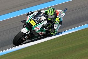 Crutchlow “destroyed” rear tyre by riding “wrong”