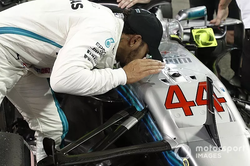 Ganador de la pole Lewis Hamilton, Mercedes AMG F1 W09