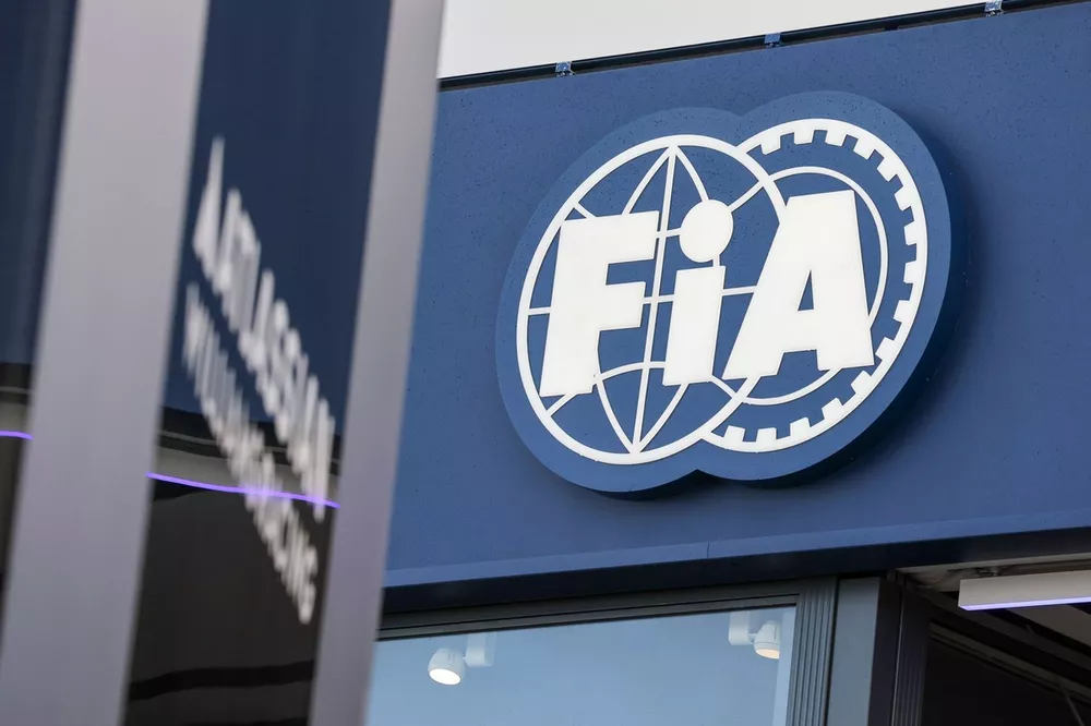 FIA logo