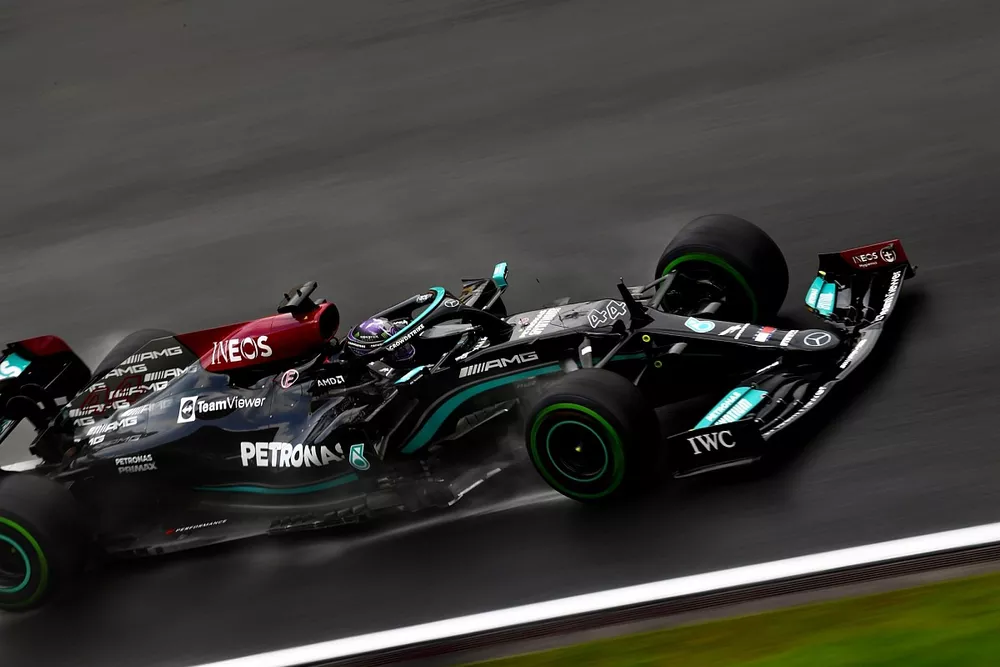 Lewis Hamilton, Mercedes W12