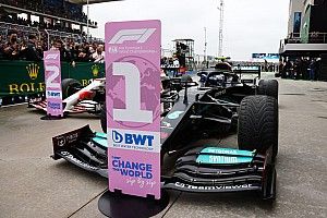 Marko aggódik a Mercedes fölénye miatt: Mintha nyitott DRS-sel mentek volna