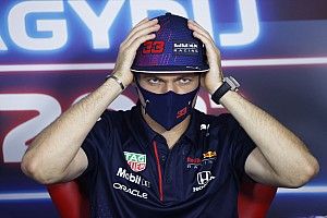 Verstappen blasts 'ridiculous' question on further Hamilton clashes