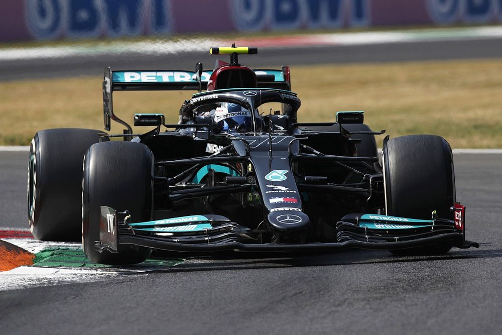 Mercedes выжмет максимум из мотора, чтобы спровоцировать Red Bull
