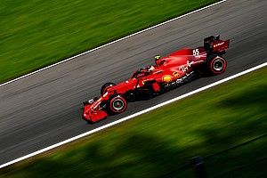 Carlos Sainz Jr Soroti Masalah Keseimbangan SF21