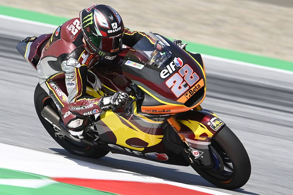 Pole de Lowes en Austria seguido de Raúl Fernandez y primera caída de Gardner