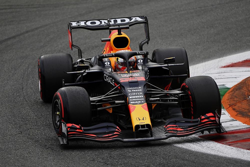 Max Verstappen, Red Bull Racing RB16B