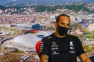 Hamilton: Továbbra is keresni fogjuk a szabálykönyv adta kiskapukat