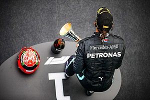 Internationale media over Hamilton en Verstappen op Nürburgring