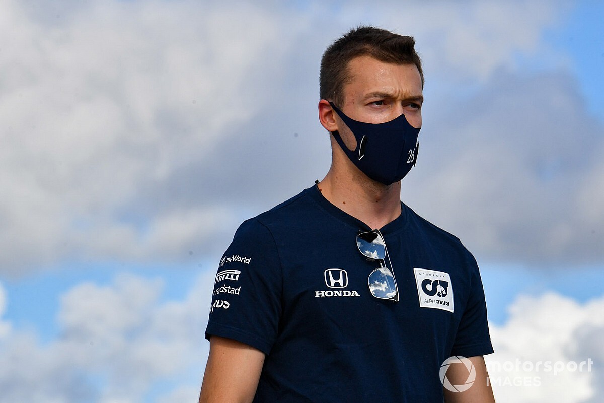 Kvyat, AlphaTauri'den bir kez daha ayrılabileceğinin farkında