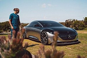 Hamilton testimonial dell'elettrico di Mercedes