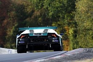 24h Nurburgring: la pioggia congela la classifica in Q3