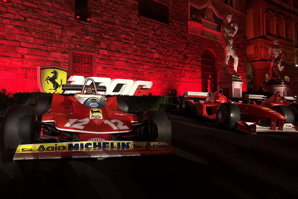 Ferrari F1 busca el Renacimiento en Florencia (Fotos)