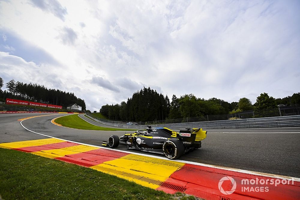 Mercedes F1, preocupado con Ricciardo en la salida de Bélgica
