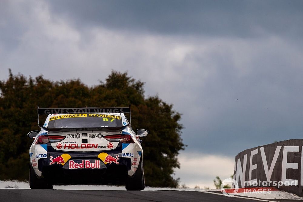 Bathurst 1000: Van Gisbergen/Tander lead midway through