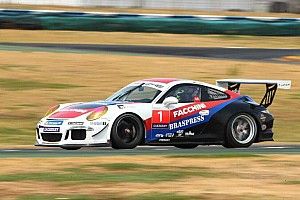 Porsche GT3: Urubatan Jr. supera Nelson Marcondes na última volta e volta a vencer em Goiânia
