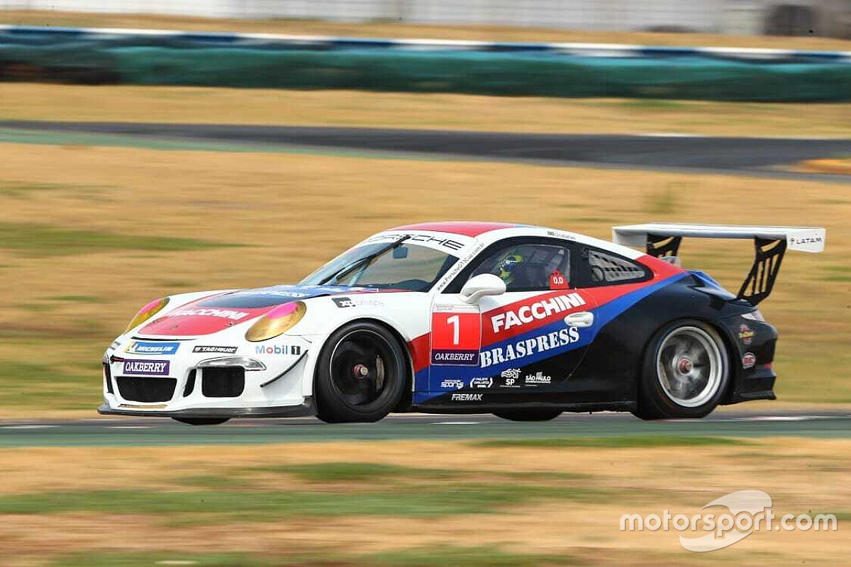 Porsche GT3: Urubatan Jr. supera Nelson Marcondes na última volta e volta a vencer em Goiânia
