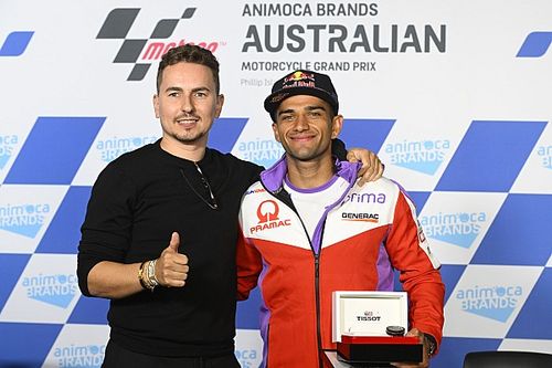 Jorge Lorenzo cree que a los pilotos de MotoGP "les falta carácter"