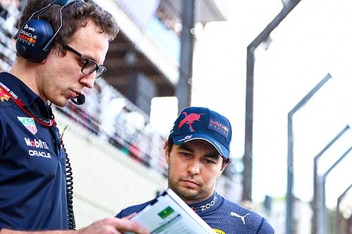 'Checo' P&eacute;rez piensa puede luchar por el campeonato F1 2023