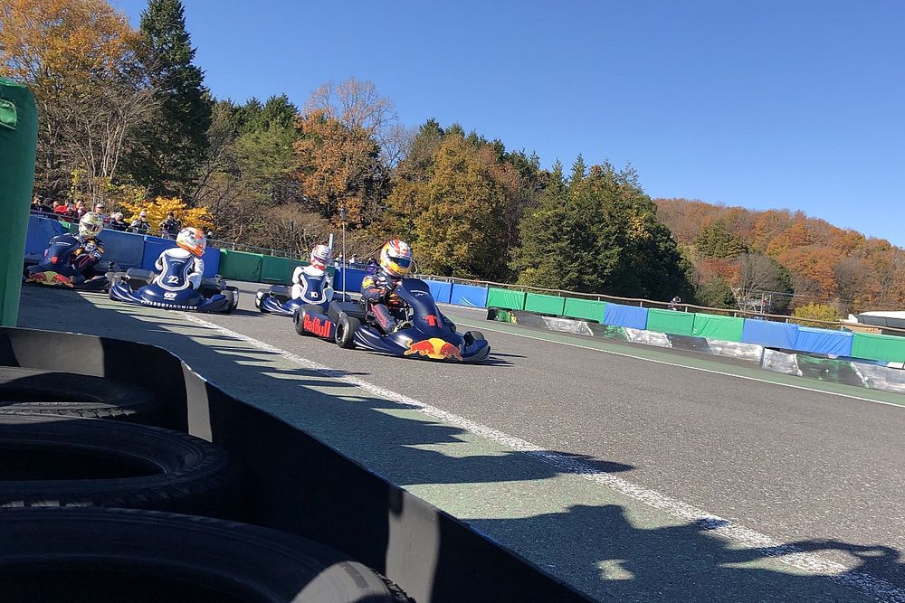 Galería: Verstappen, Pérez y Márquez se enfrentan en el karting