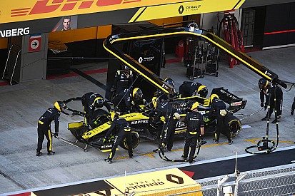 Экс-инженер Renault помог Racing Point пожаловаться в FIA