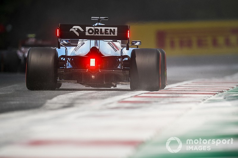 Williams, 'daha fazla güncelleme' getirmek için zorluyor