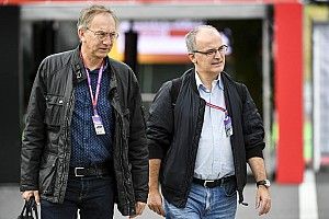 Hughes: "Aston Martin, gelecek sezon Mercedes'in hemen arkasında olabilir"