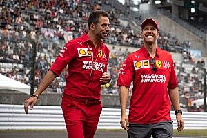 Így fifáznak az F1-es versenyzők szombaton: Vettel nem kér belőle