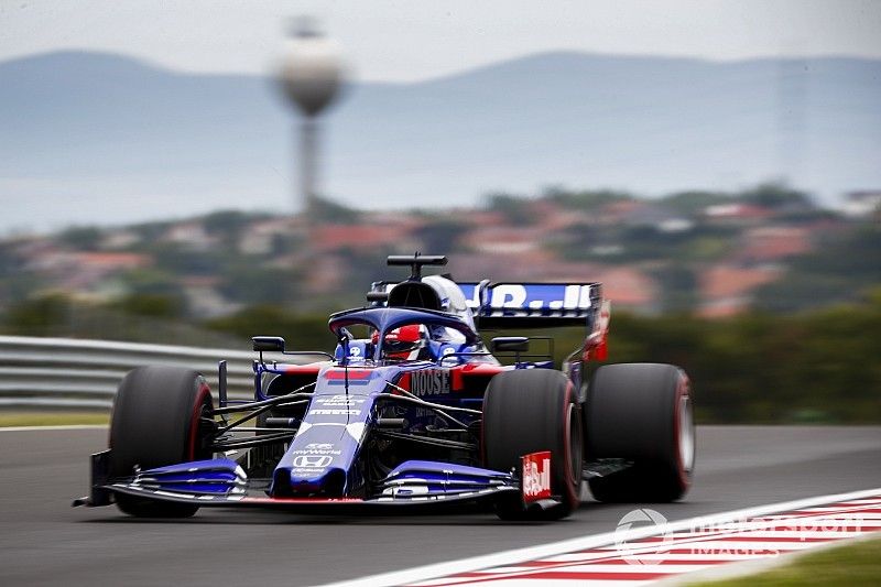 Kvyat está en contra de tener menos pruebas