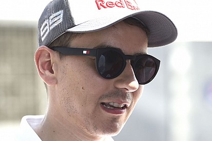 Lorenzo esclusivo: "Ho avuto dubbi, ma sto tornando"