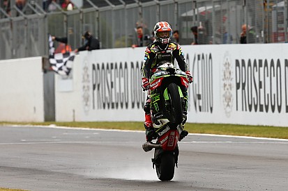 Donington WSBK: Rea wins red-flagged Superpole race