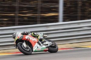Crutchlow blessé au genou : Pas idéal, mais pas plus lent pour autant