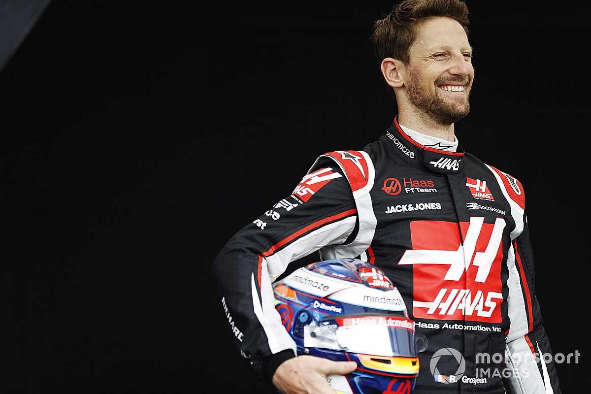 Grosjean: "Yarışmaya hazırım"