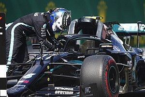 Боттас по радио сравнил Mercedes с газонокосилкой