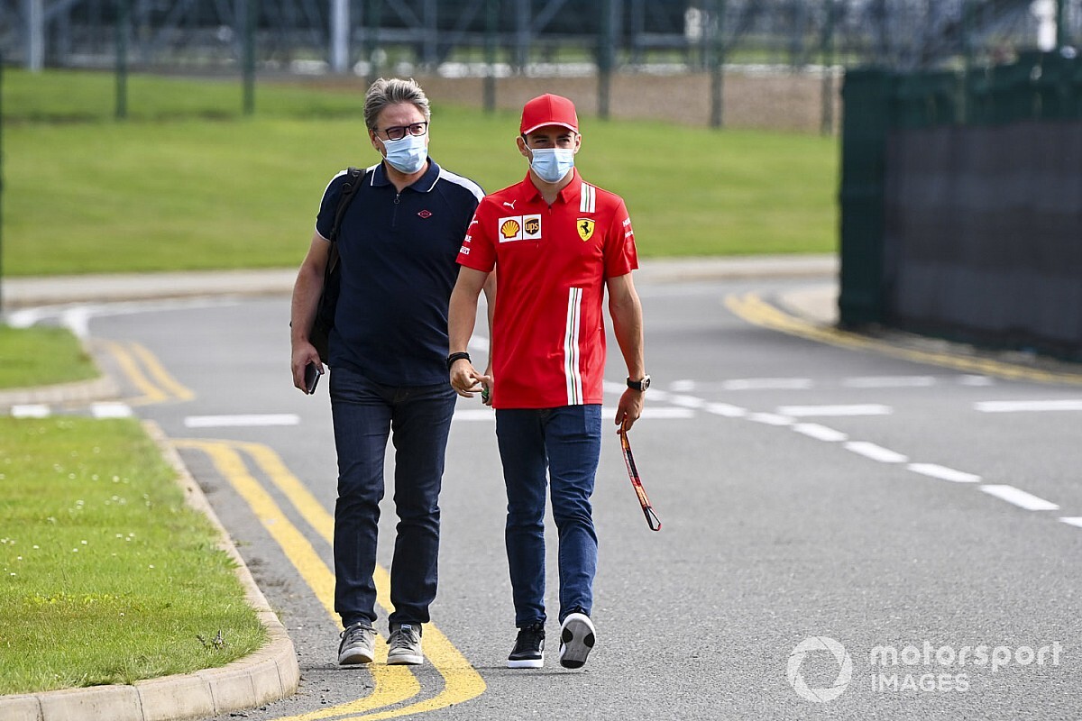 Leclerc: "Ferrari'yi iki zor hafta sonu bekliyor"