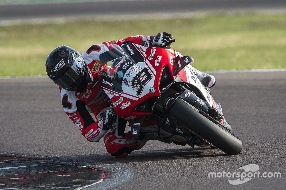 SBK: Melandri già in pista per un test con la Ducati di Barni