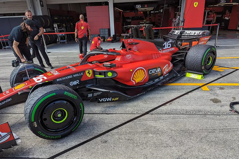 Ferrari SF-23 detalle lateral