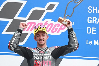 McPhee offre au team Petronas sa première victoire en Moto3
