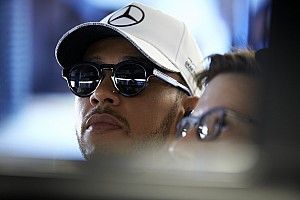 Hamilton is képes hibázni, de ez is belefér?