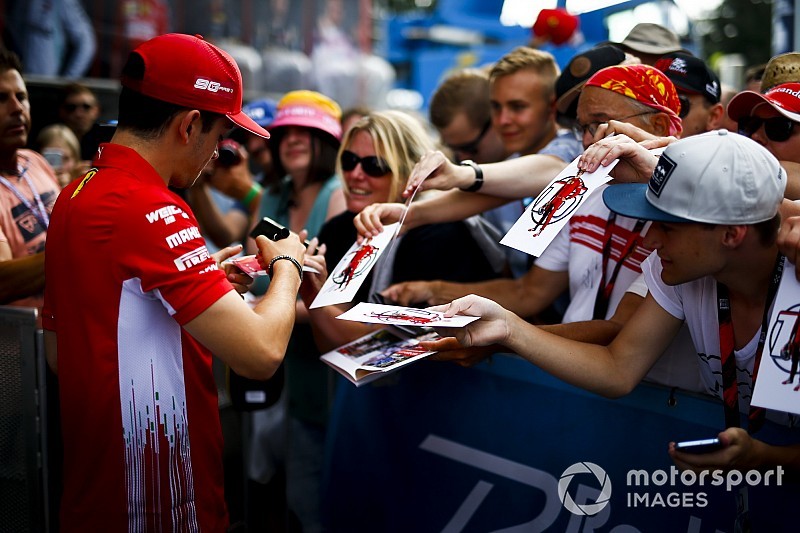 Rengeteg kép az F1-es Osztrák Nagydíj csütörtöki napjáról