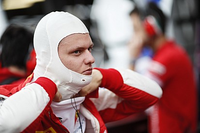 Schumacher nem tudja, mikor kerülhet be az F1-be