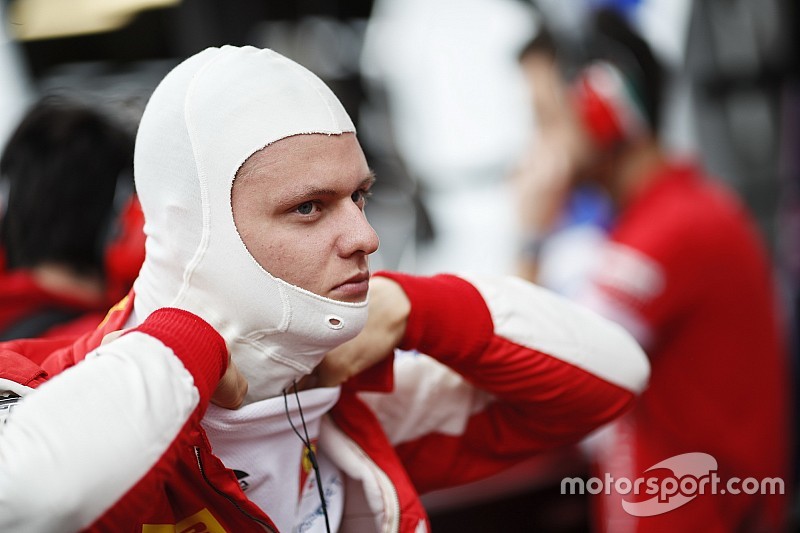 Schumacher nem tudja, mikor kerülhet be az F1-be