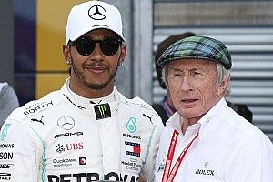 Stewart: "Hamilton'ın başarılarını baltalamıyorum"