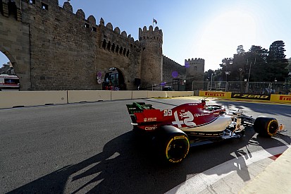 Gasly után Giovinazzit is büntetés fenyegeti Bakuban