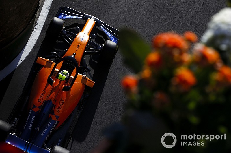 Photos - Les Formule 1 en piste à Bakou