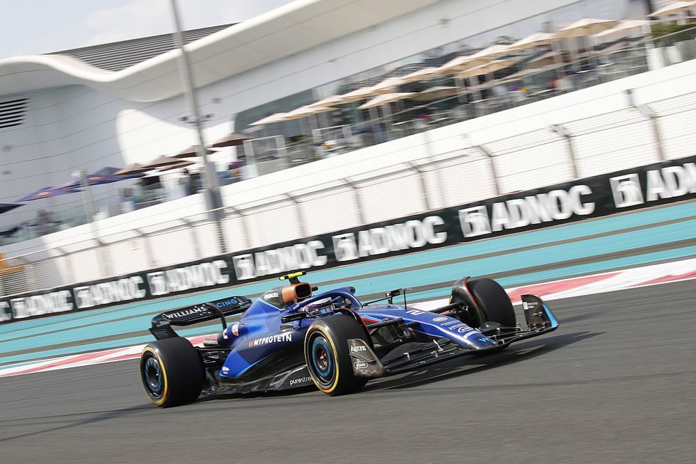 Logan Sargeant, Williams FW45 