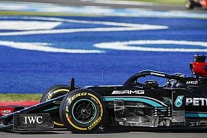 Ecclestone: "Hakemler Hamilton'a ya ceza vermemeliydi ya da daha ağır bir ceza vermeliydi"