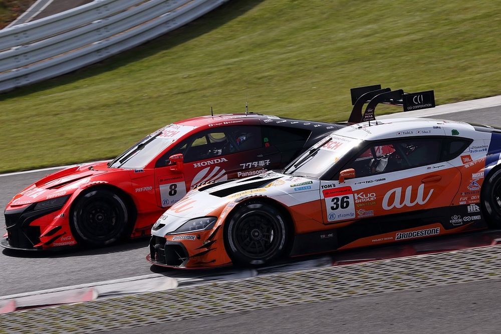 #36 au TOM'S GR Supra, #8 ARTA NSX-GT